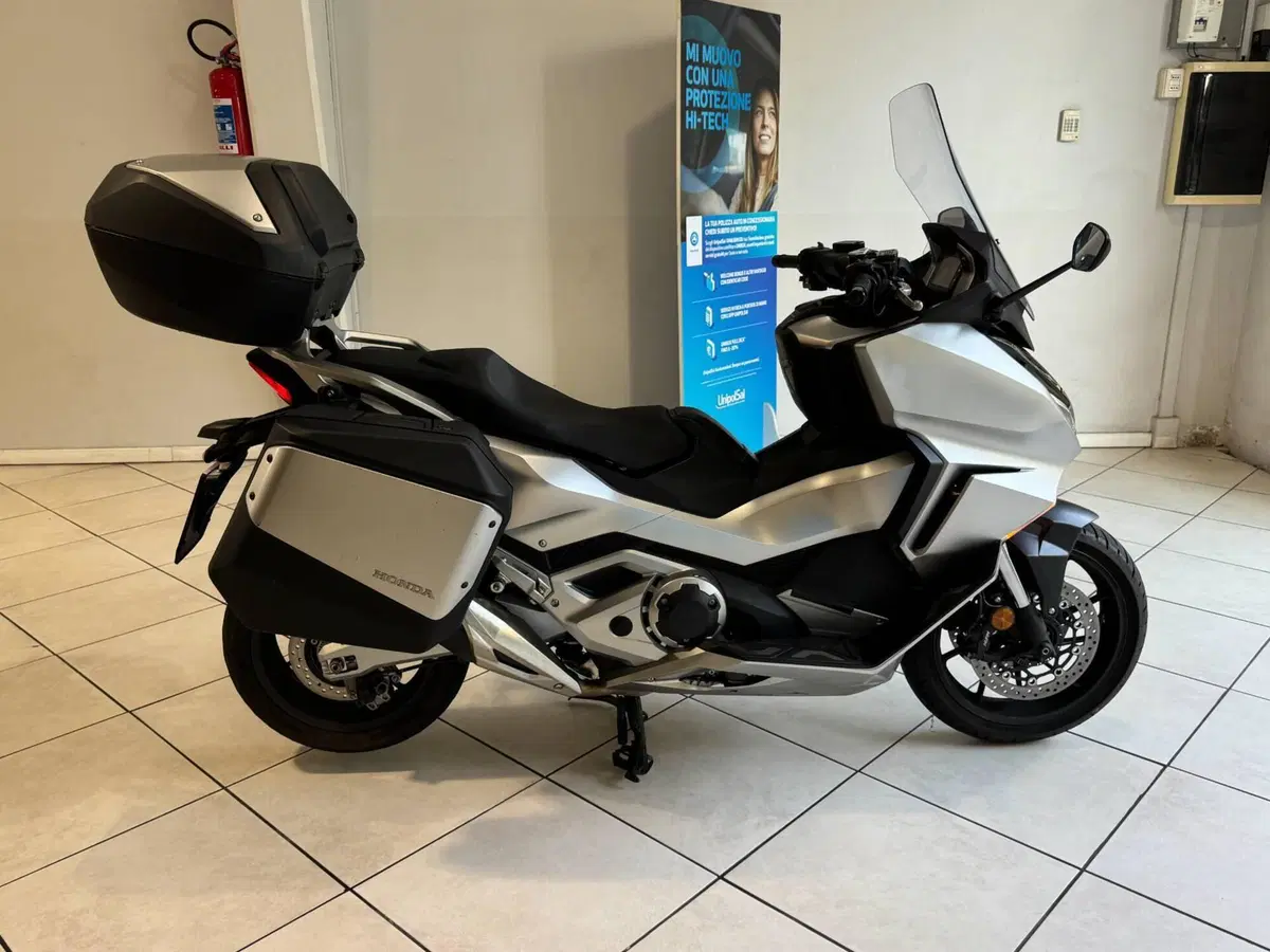 Honda Forza 750 DCT Travel (2021 - 24) (5)