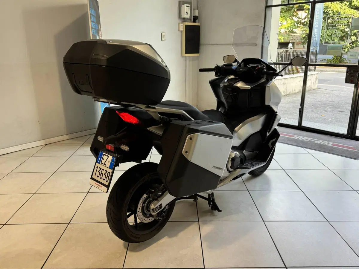 Honda Forza 750 DCT Travel (2021 - 24) (6)