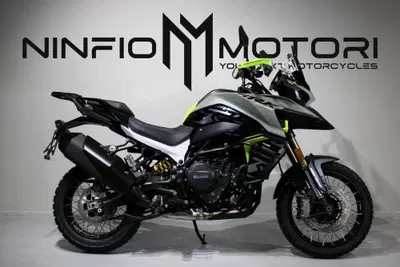Benelli TRK 902 Xplorer (2026) nuova