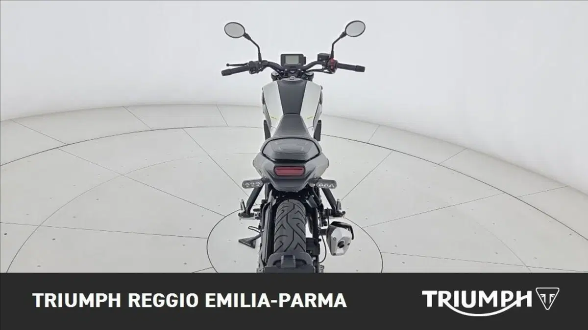 Benelli Leoncino 125 (2022 - 25) (14)