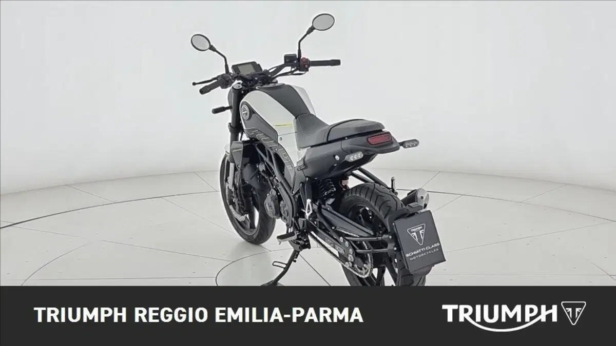 Benelli Leoncino 125 (2022 - 25) (3)