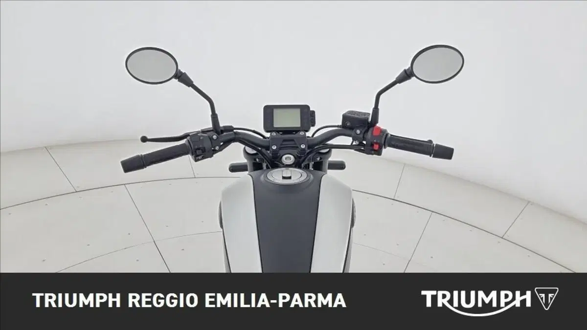 Benelli Leoncino 125 (2022 - 25) (15)
