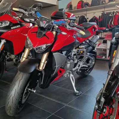 Ducati Streetfighter V2 (2025 - 26) usata