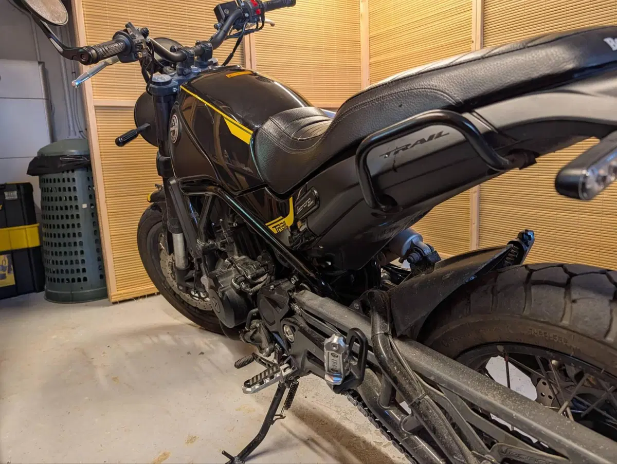 Benelli Leoncino 500 Trail ABS (2017 - 20) (5)