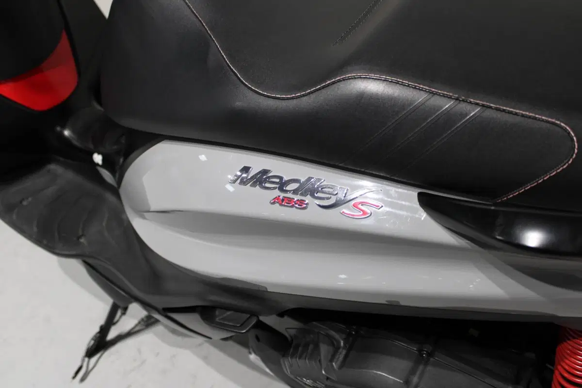 Piaggio Medley 150 S ABS (2021 - 25) (6)