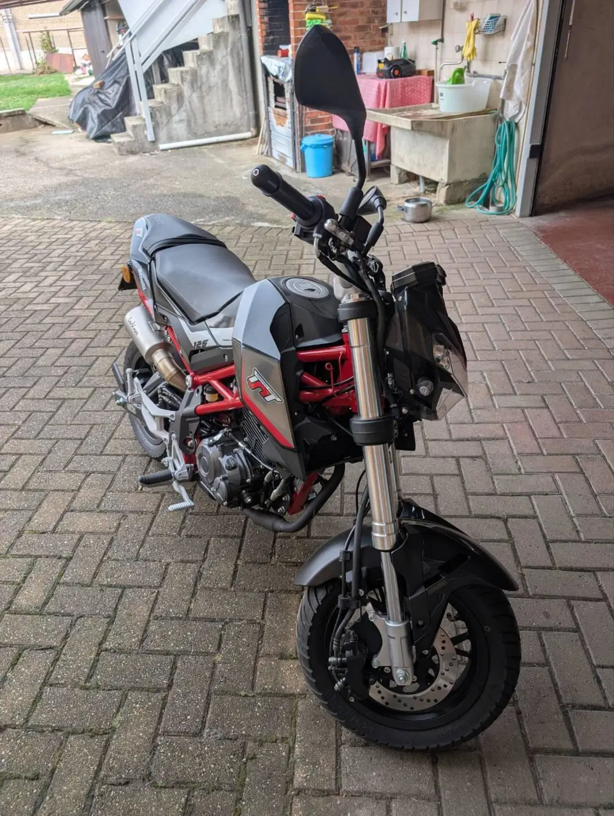 Benelli Tornado Naked T 125 (2021) (5)