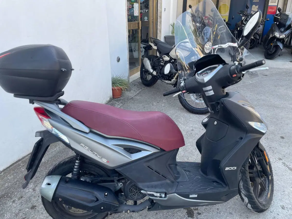 Kymco Agility 200i R16 + (2020) (2)