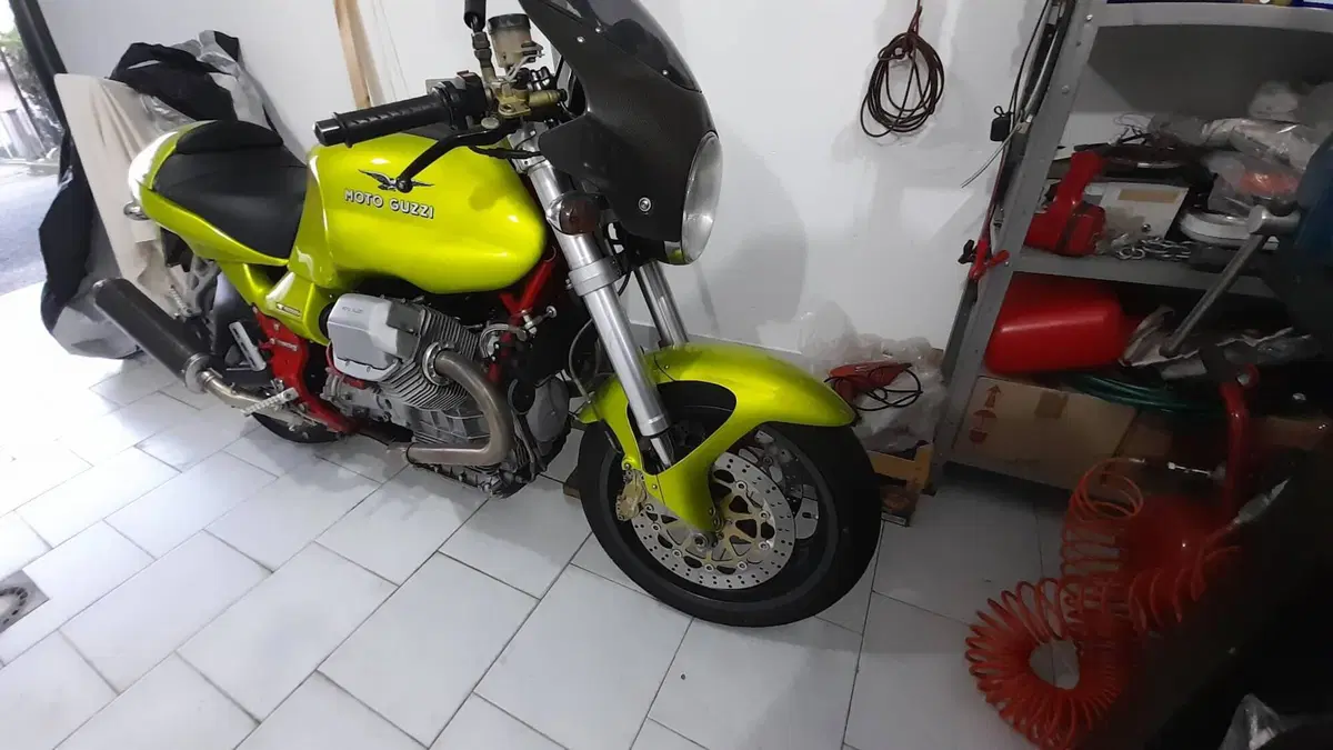Moto Guzzi V11 Sport (1999 - 02) (3)