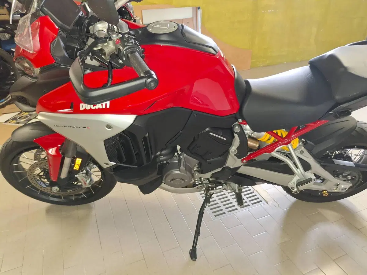 Ducati Multistrada V4 S (2021 - 24) (4)