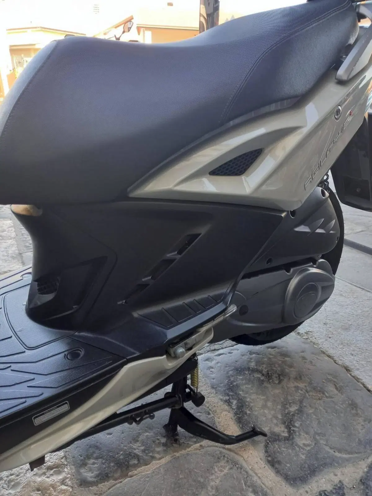 Kymco Agility 125 R16 + (2017 - 20) (8)