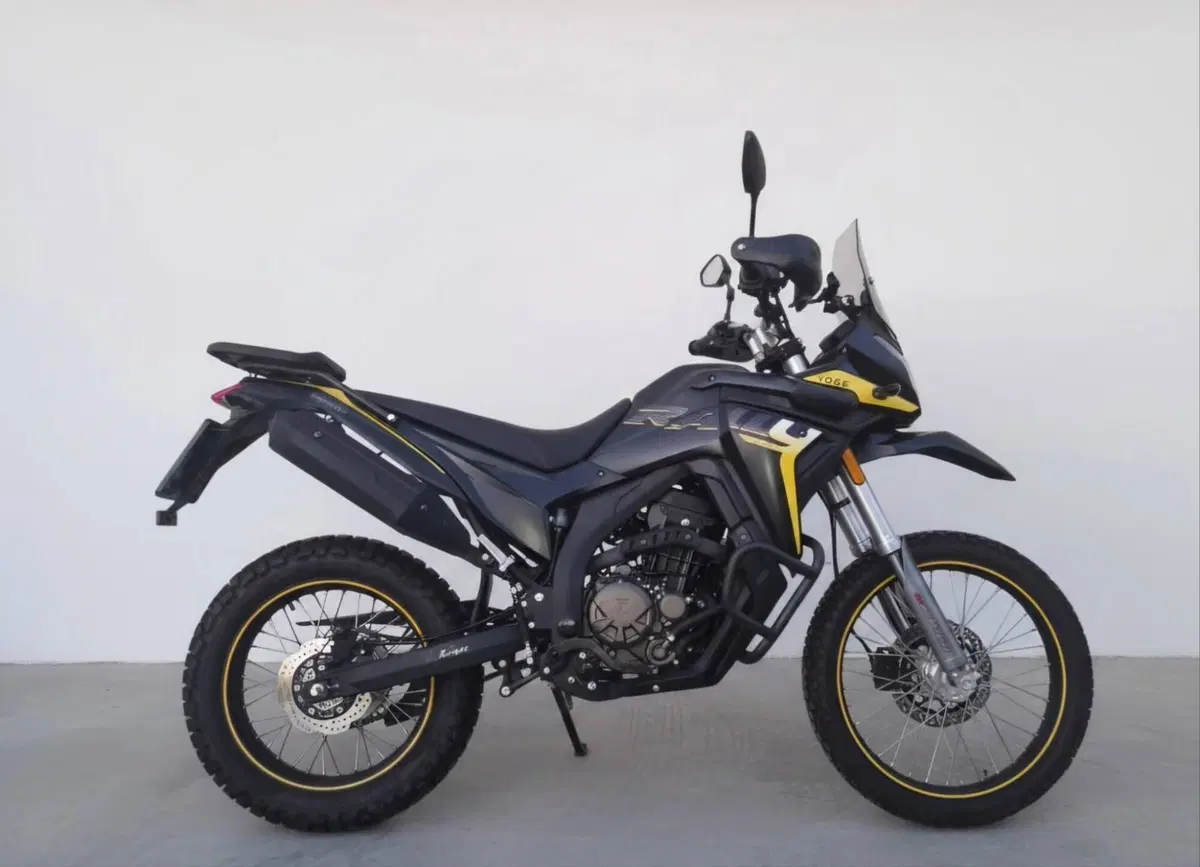 Voge Valico 300 Rally (2022 - 26) (11)