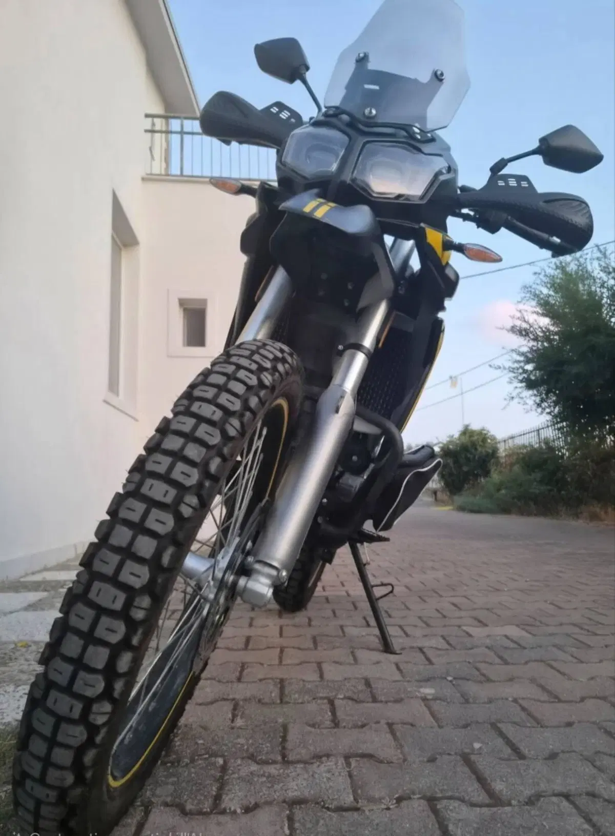 Voge Valico 300 Rally (2022 - 26) (14)
