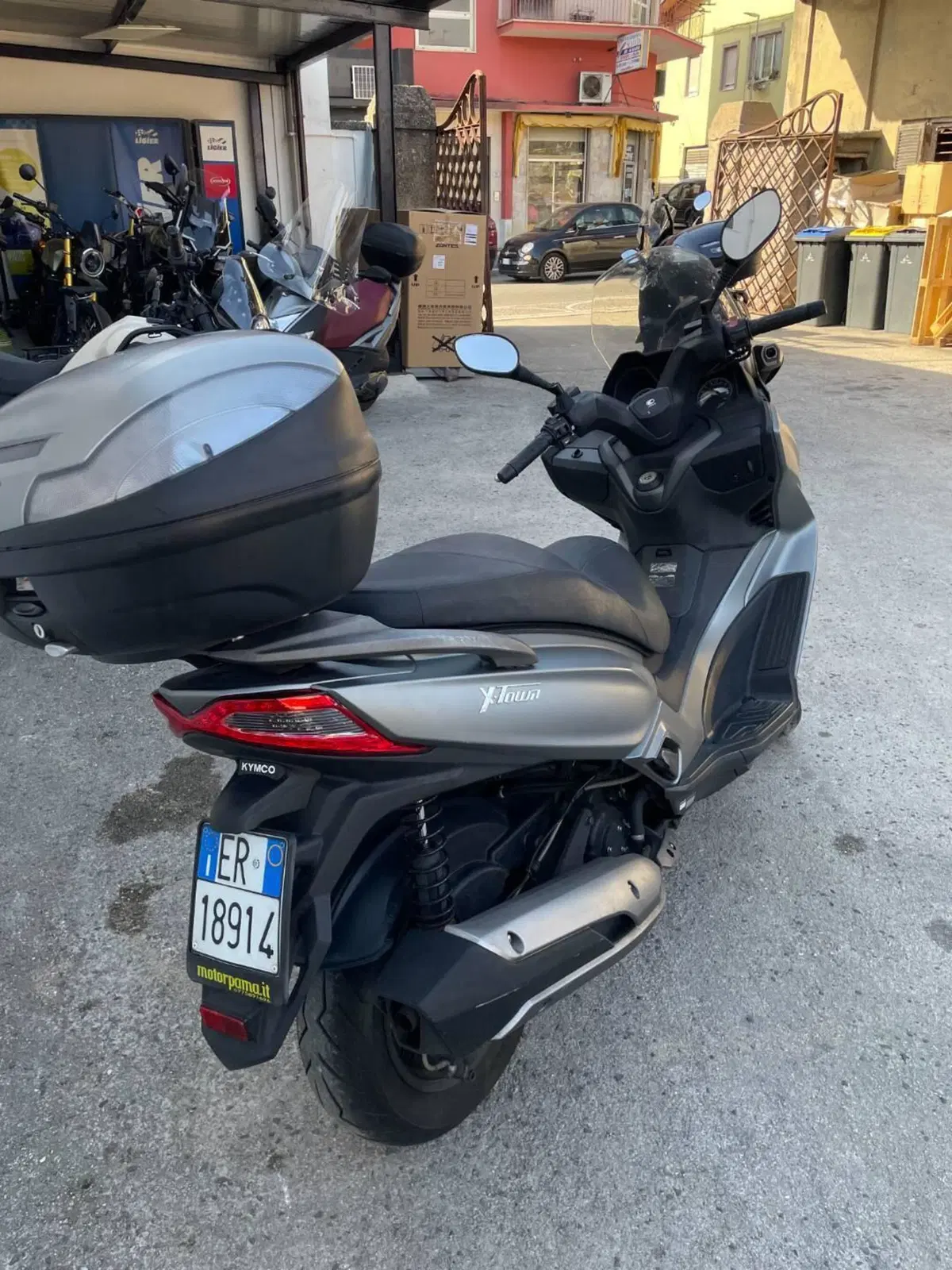 Kymco X-Town 300i ABS (2016 - 20) (6)
