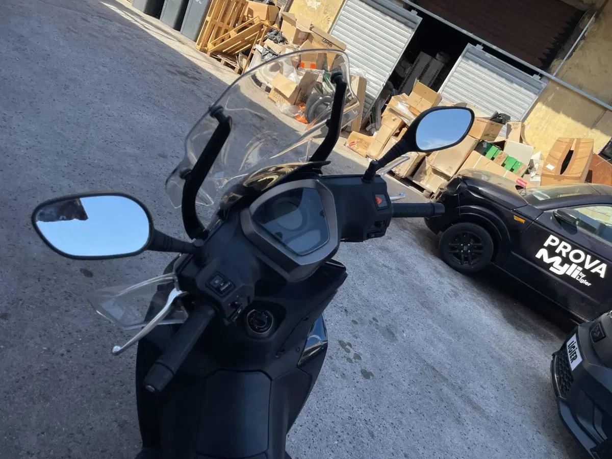 Kymco Agility 300i Noodoe (2021 - 24) (7)