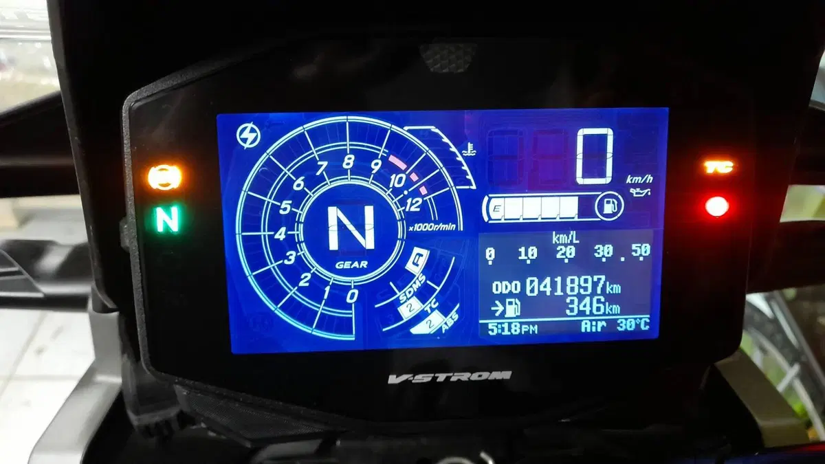 Suzuki V-Strom 1050XT Pro (2020 - 23) (11)