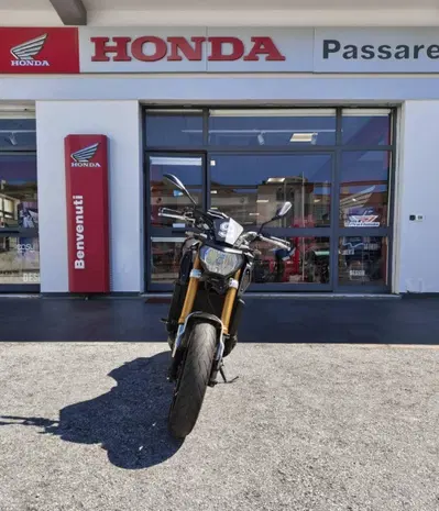 Yamaha MT-09 (2013 - 15) usata