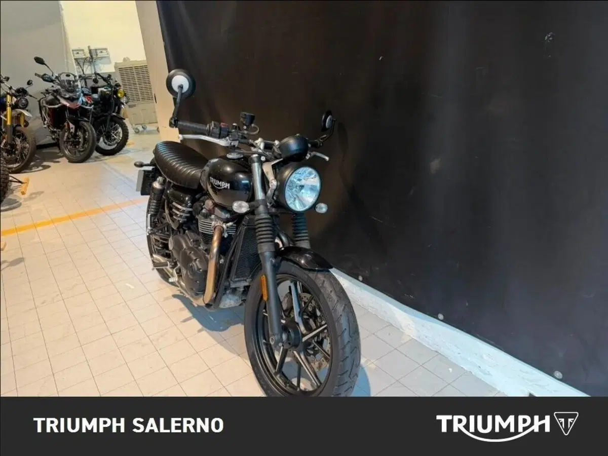 Triumph Street Twin 900 (2019 - 20) (4)
