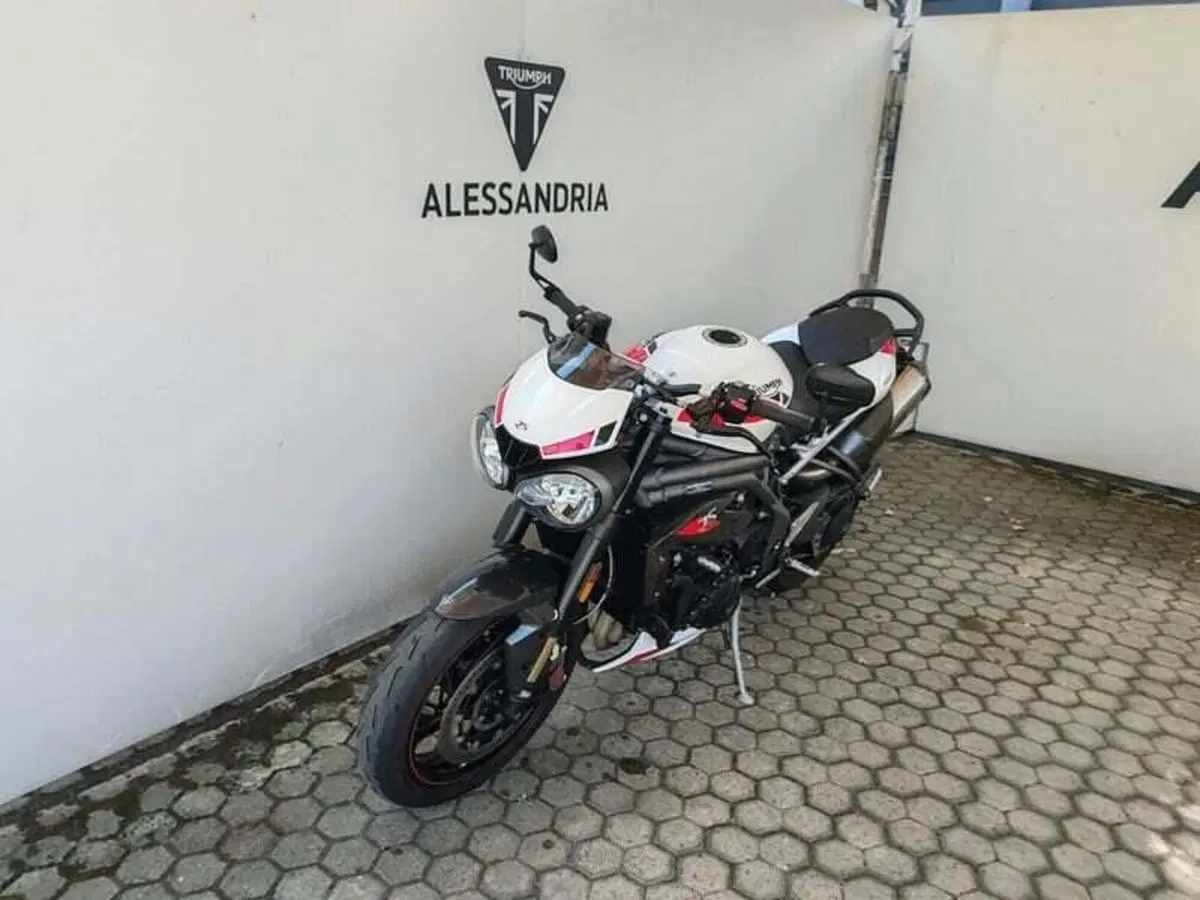 Triumph Speed Triple 1050 RS (2018 - 20) (5)