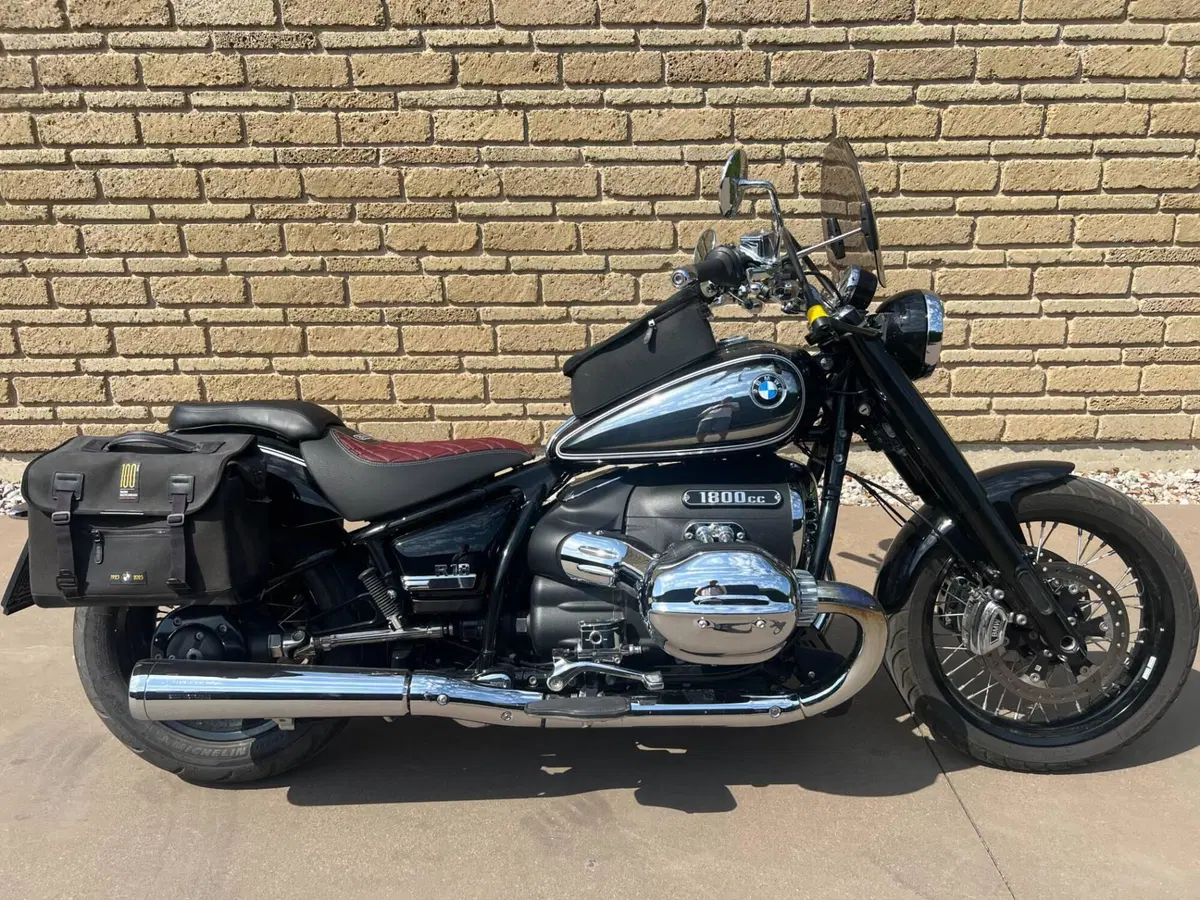 Bmw R 18 100 Years (2023) (2)