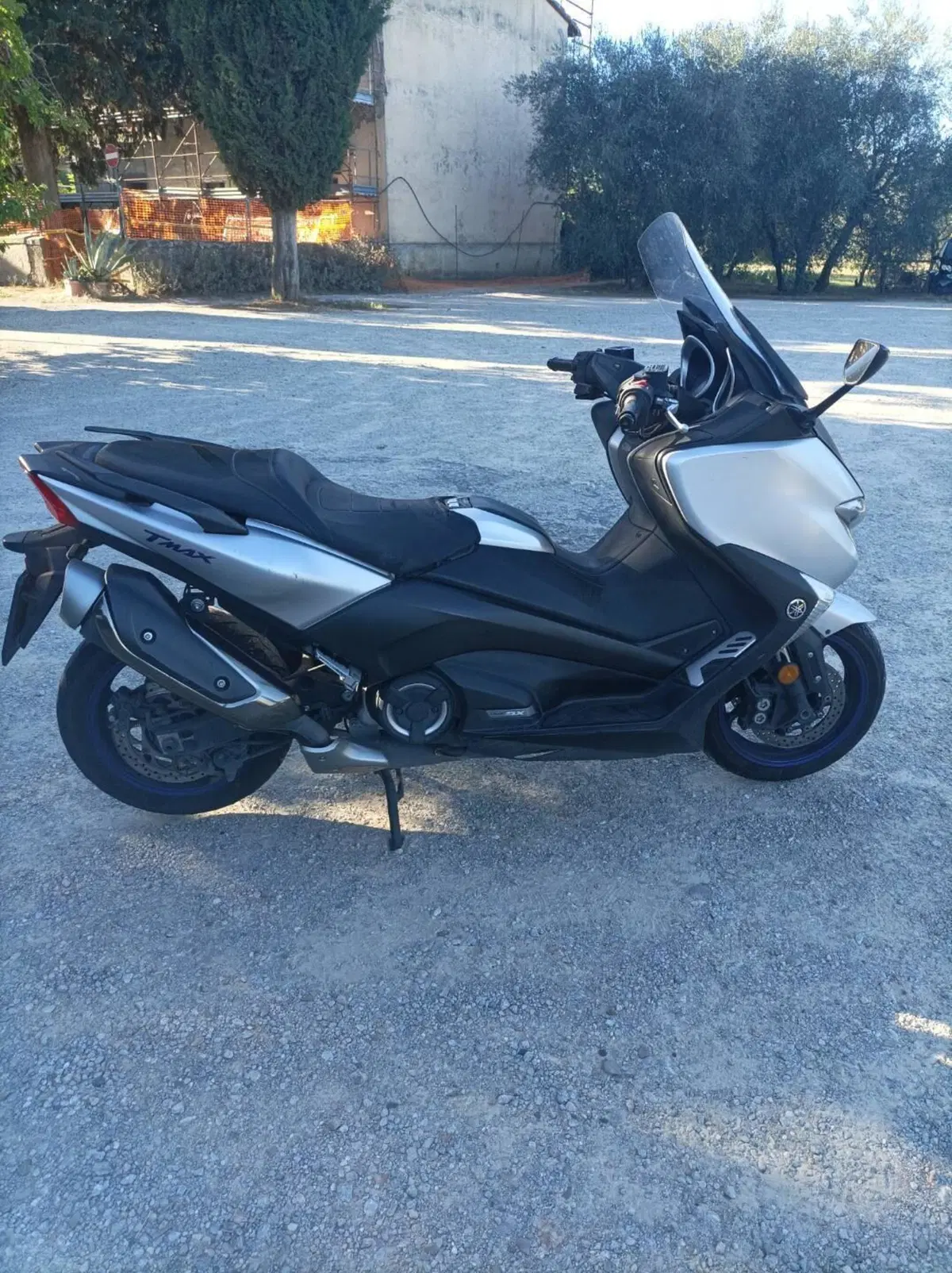 Yamaha T-Max 530 Iron Max ABS (2014 - 17)