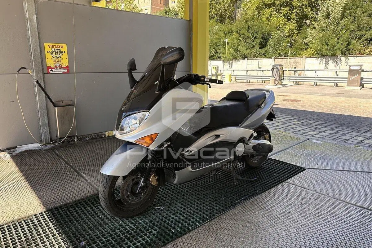 Yamaha T-Max 500 (2001 - 03)