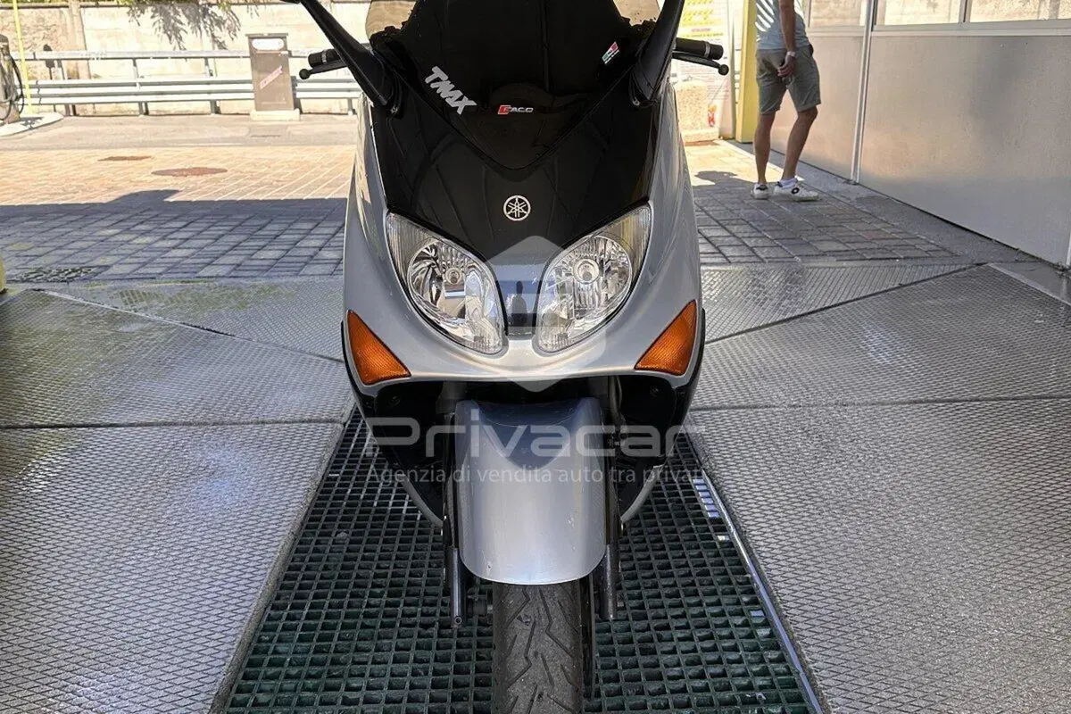 Yamaha T-Max 500 (2001 - 03) (7)