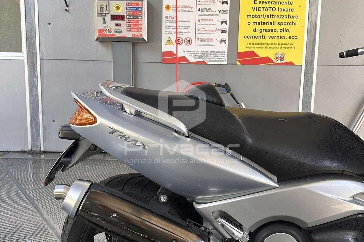 Yamaha T-Max 500 (2001 - 03) (12)