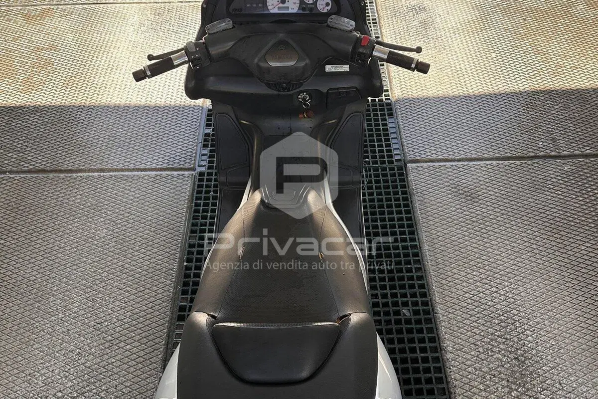 Yamaha T-Max 500 (2001 - 03) (9)