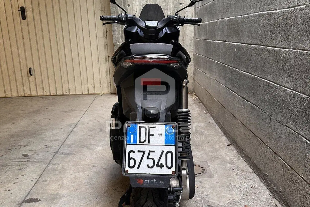 Seat MÓ 125 (2021 - 26) (8)