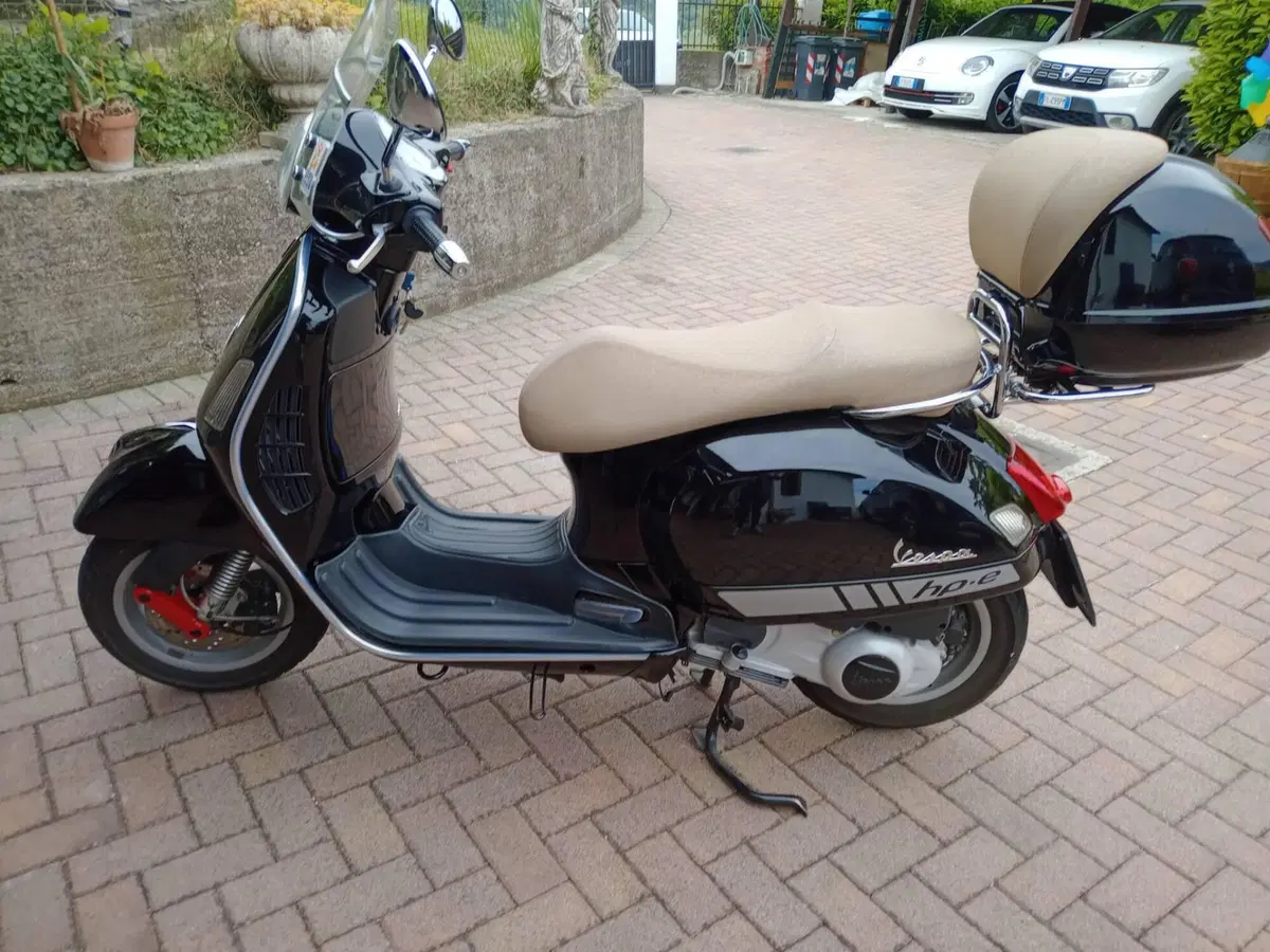 Vespa GTS 250 i.e. (3)