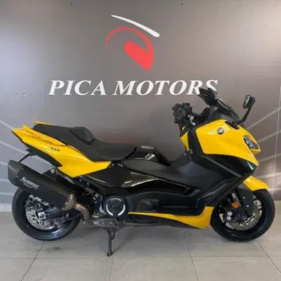 Yamaha T-Max 560 (2022 - 24) usata