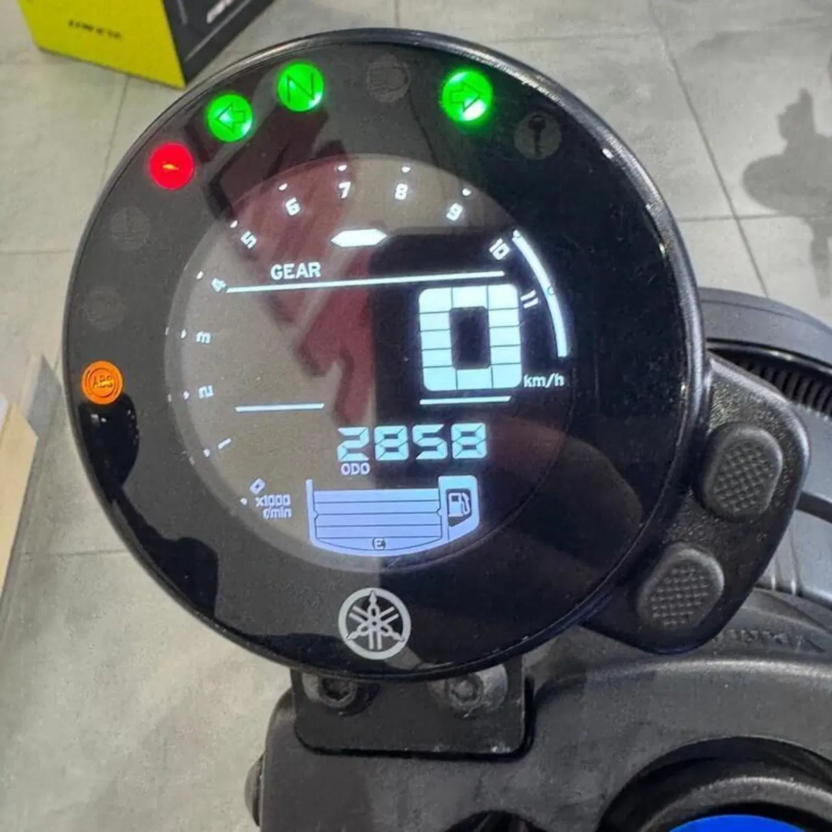 Yamaha XSR 700 (2022 - 26) (5)
