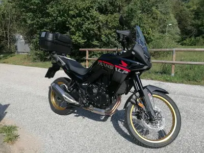 Honda Transalp XL750 (2025) usata