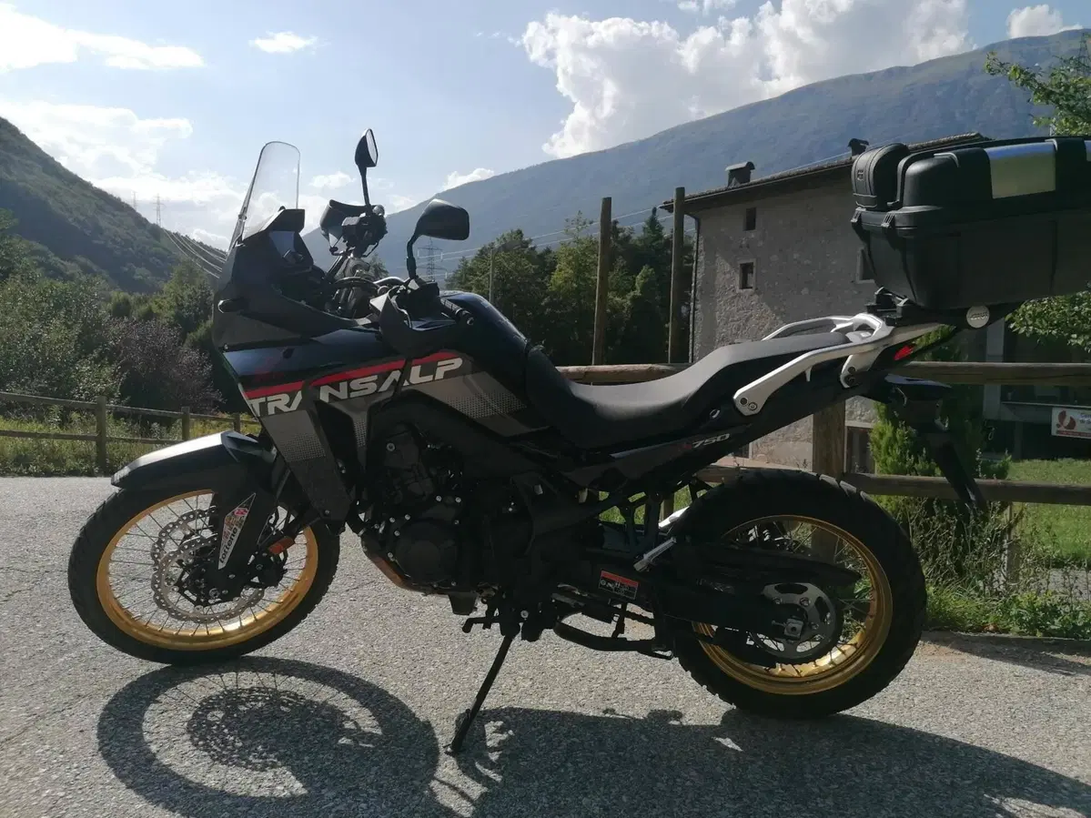 Honda Transalp XL750 (2025) (4)