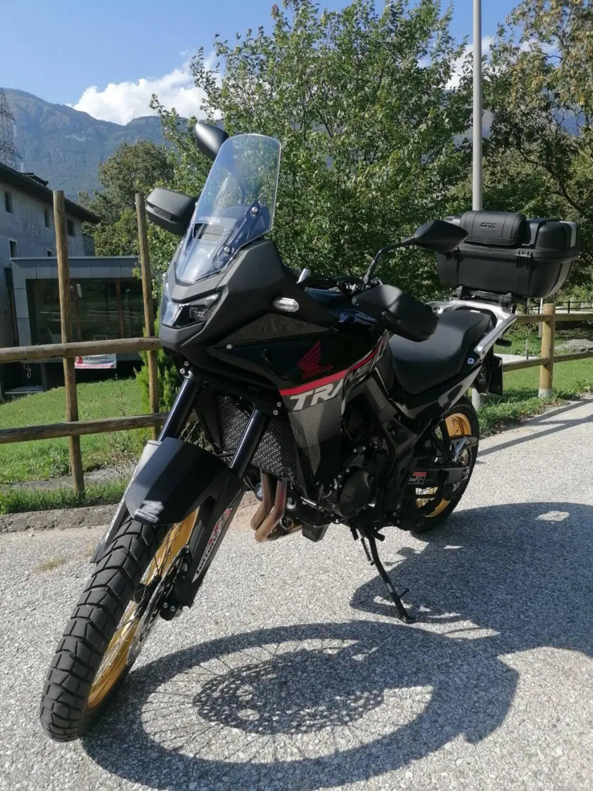 Honda Transalp XL750 (2025) (5)