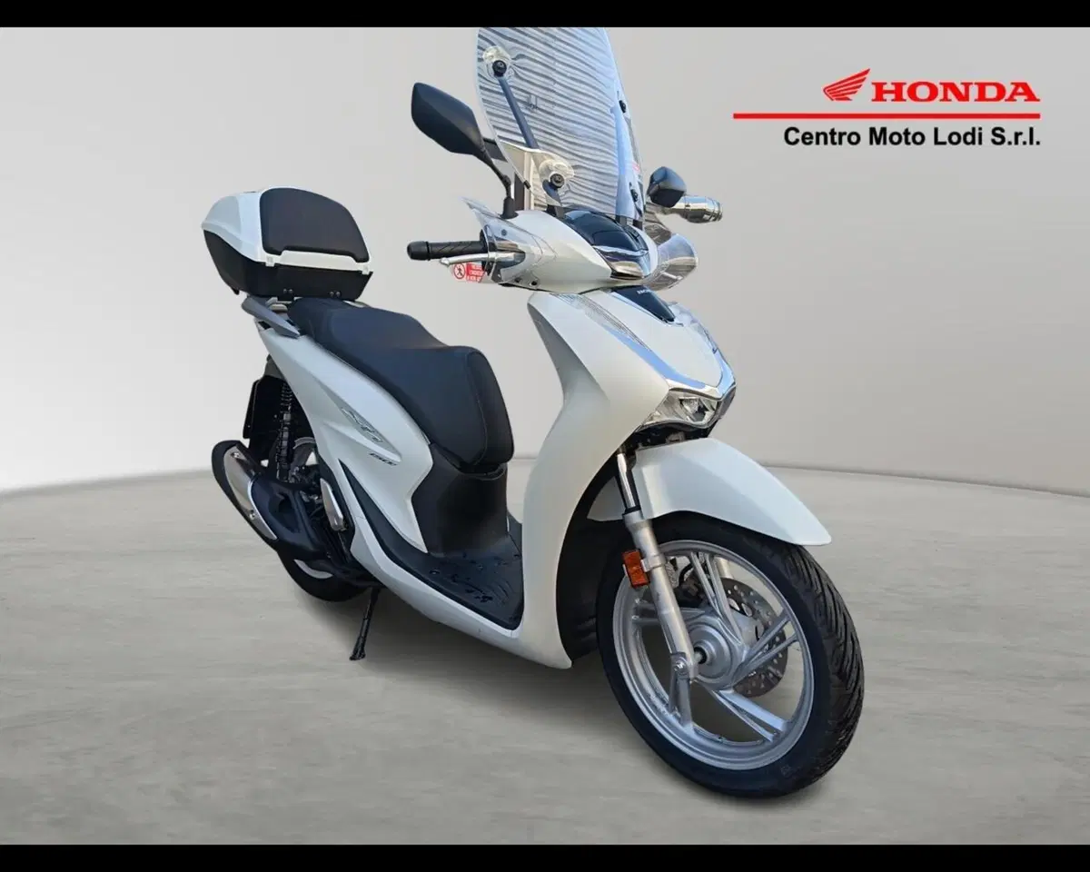 Honda SH 150i (2020 - 23) (2)