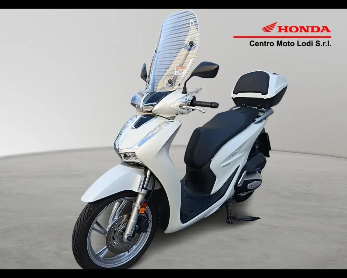 Honda SH 150i (2020 - 23) (4)