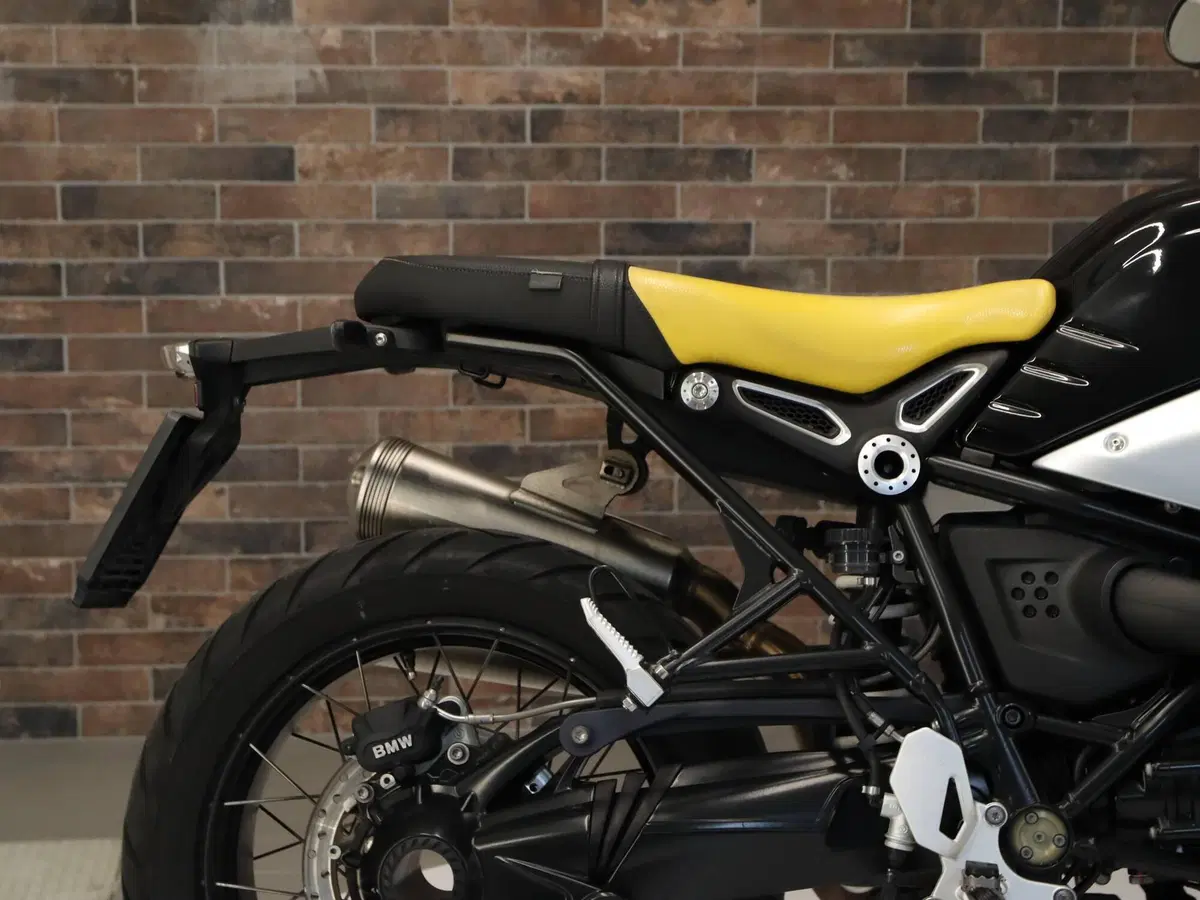 Bmw R nineT Urban GS 1200 - Edition 40 Years GS (2021) (13)