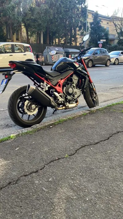 Honda CB 750 Hornet (2023 - 24) usata