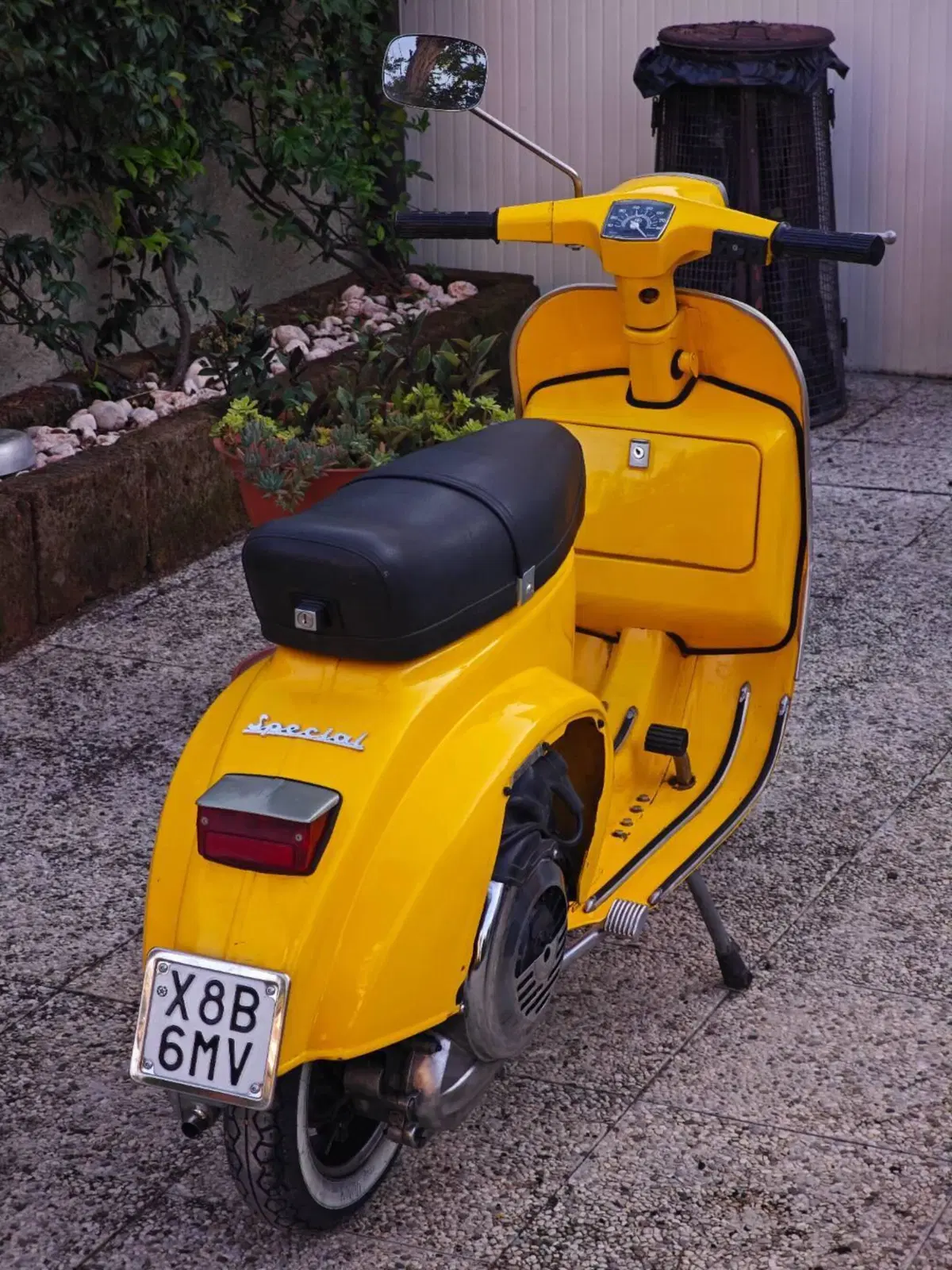 Piaggio Vespa 50 Special  (5)