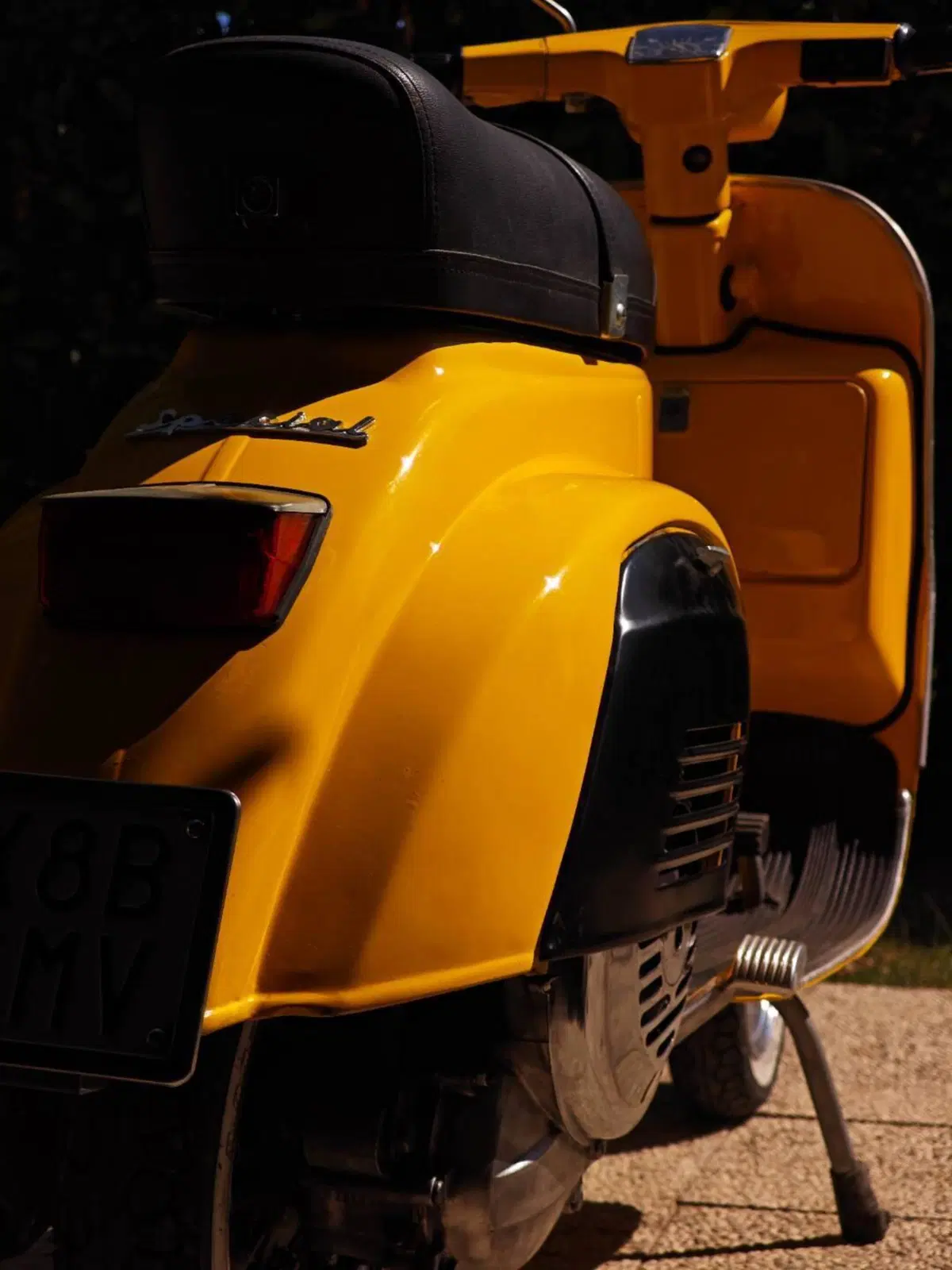 Piaggio Vespa 50 Special  (9)