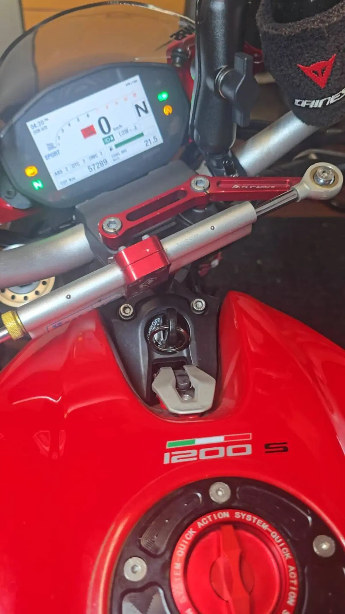 Ducati Monster 1200 S (2017 - 21) (2)