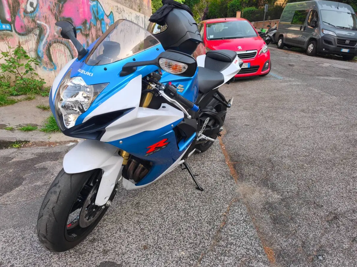 Suzuki GSX R 750 (2011 - 17) (2)