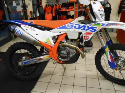 KTM 450 EXC-F 6Days (2026) usata