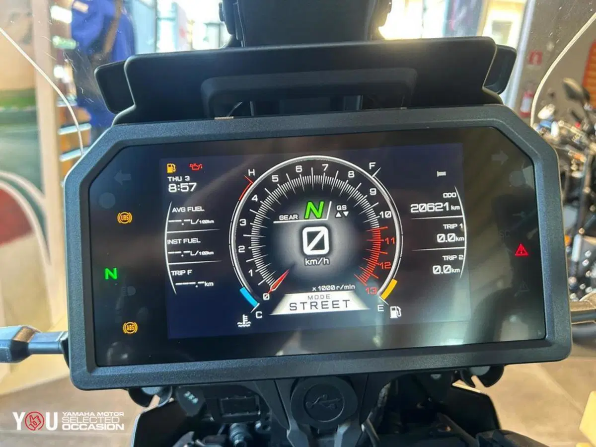 Yamaha Tracer 9 GT+ (2023 - 24) (2)