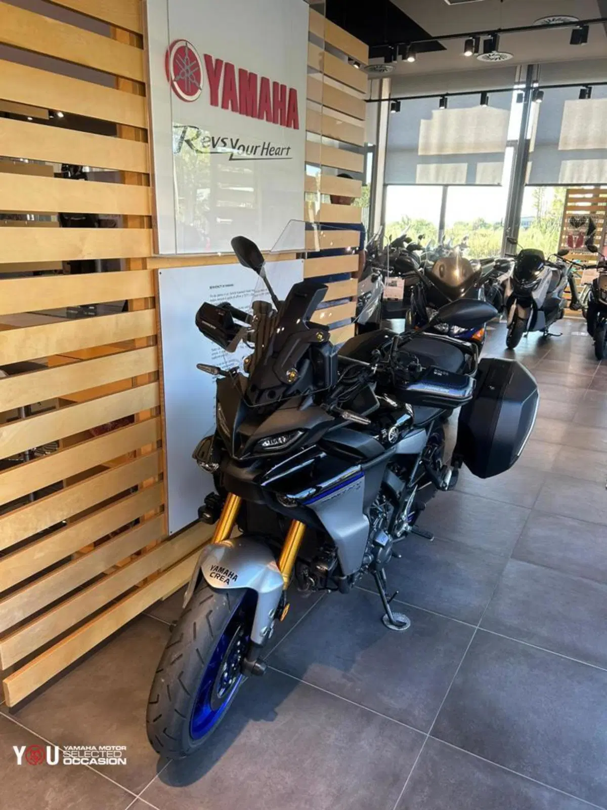 Yamaha Tracer 9 GT+ (2023 - 24) (4)