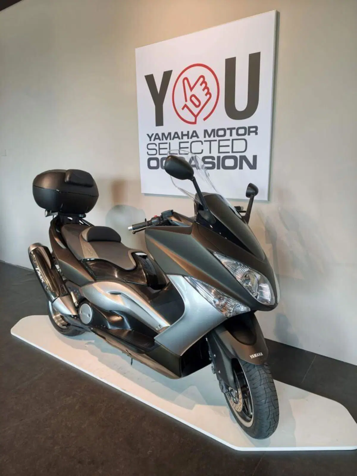 Yamaha T-Max 500 Tech Max (2011 - 13) (2)