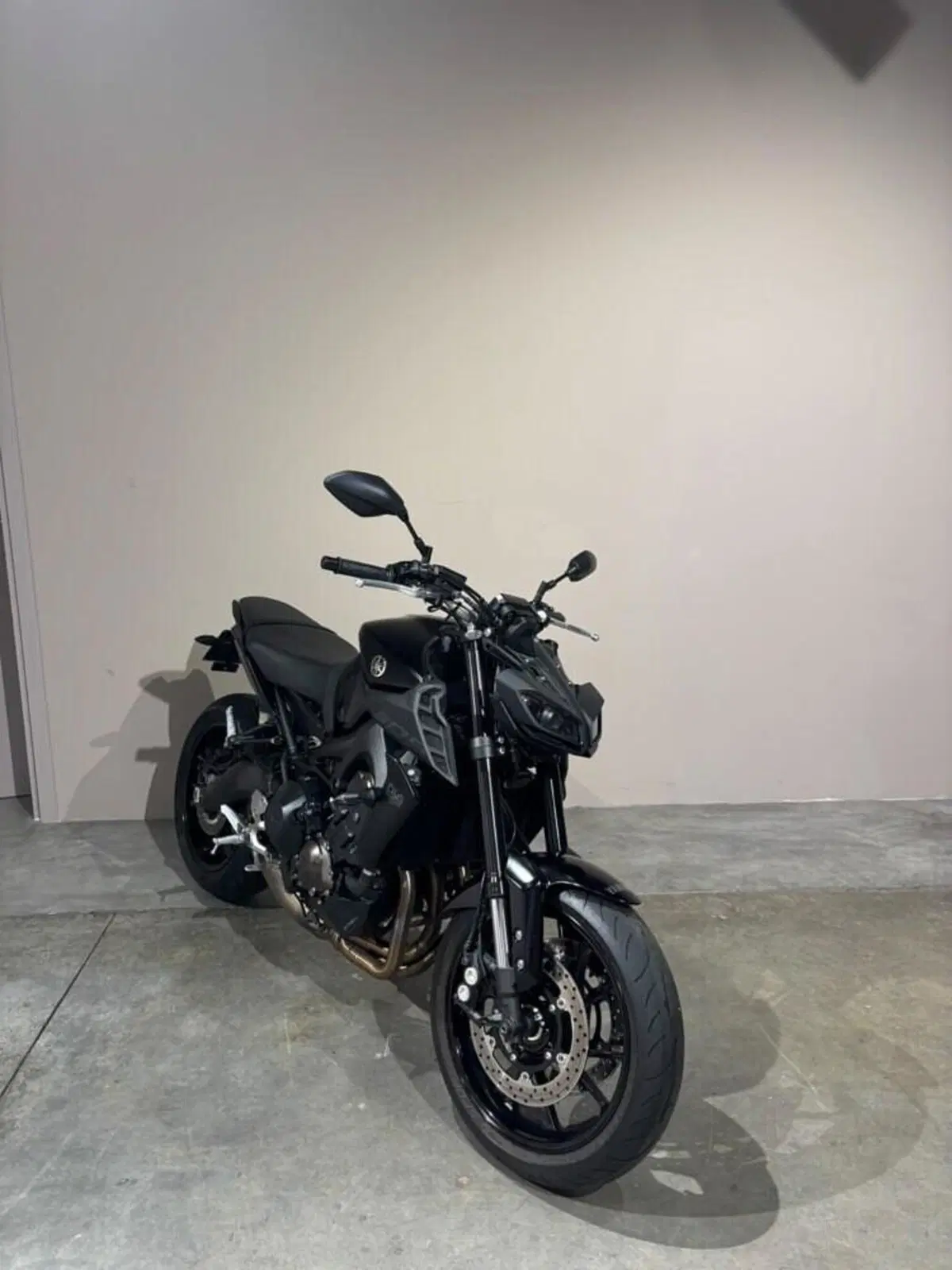 Yamaha MT-09 ABS (2016) (5)