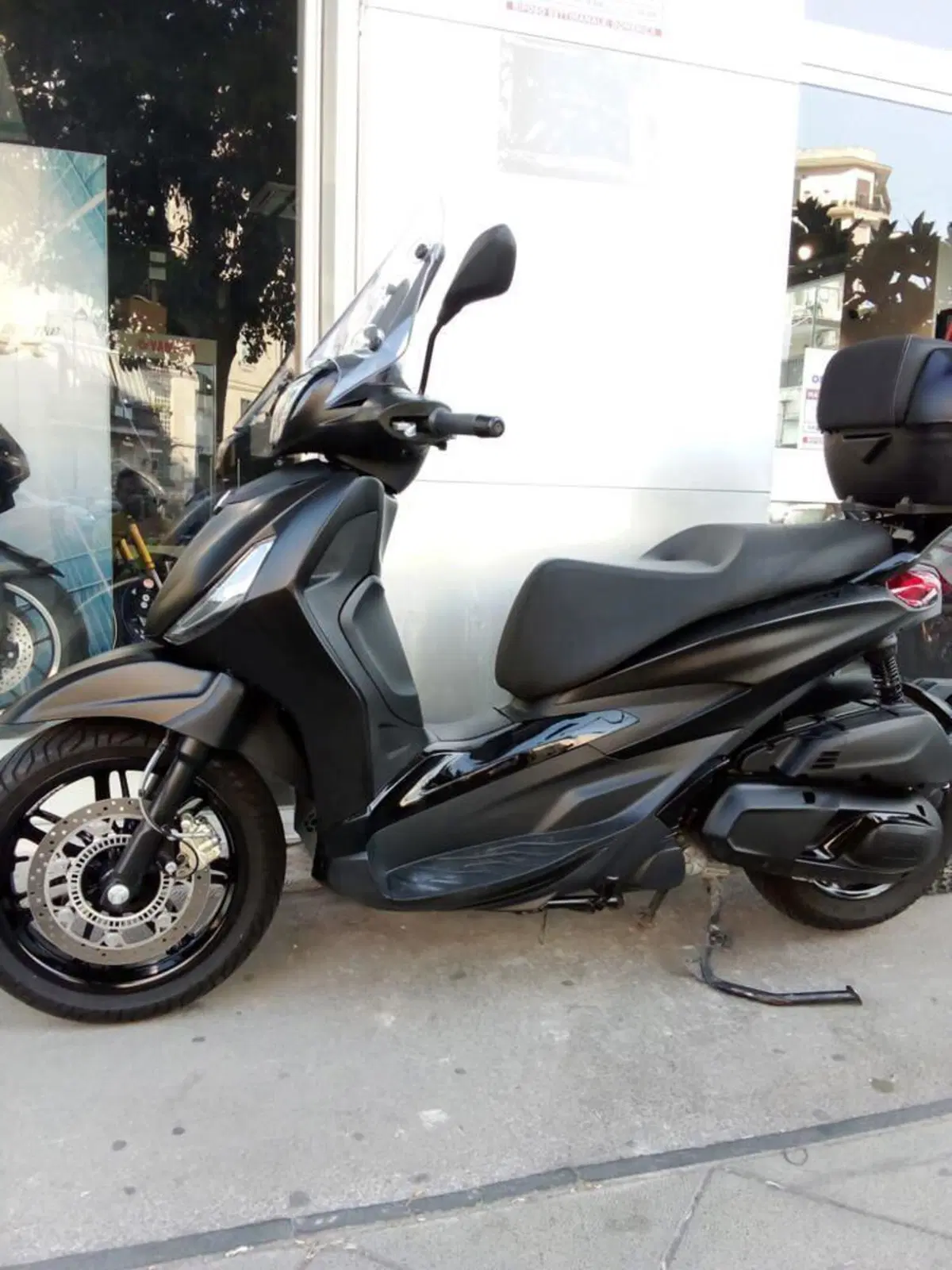 Piaggio Beverly 400 ABS-ASR (2021 - 24) (5)
