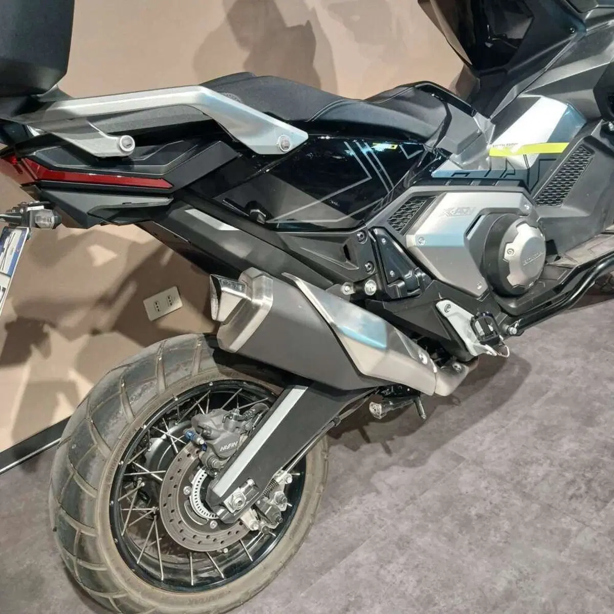 Honda X-ADV 750 DCT (2021 - 24) (7)
